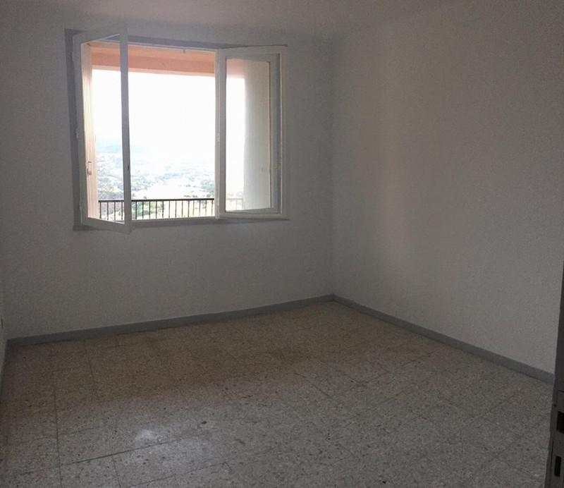 Appartement 3 pièces AJACCIO disponible à la Location