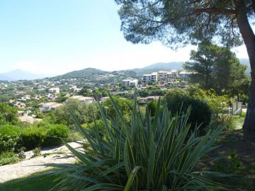 Location de vacances en appartement  7 personnes à PORTICCIO 