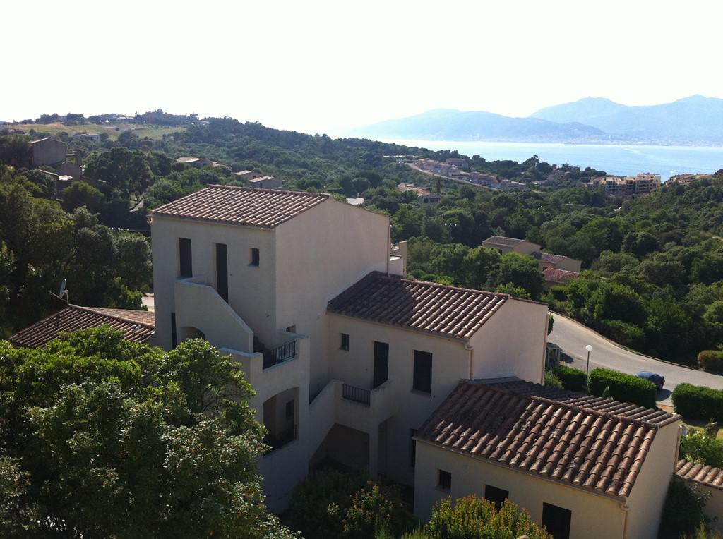 Location de vacances en appartement (avec piscine) 5 personnes à PORTICCIO (40)