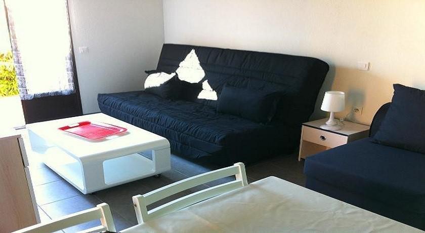 Location de vacances en appartement (avec piscine) 3 personnes à PORTICCIO (40)