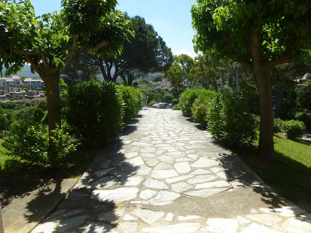Location de vacances en appartement (avec piscine) 5 personnes à PORTICCIO (40)