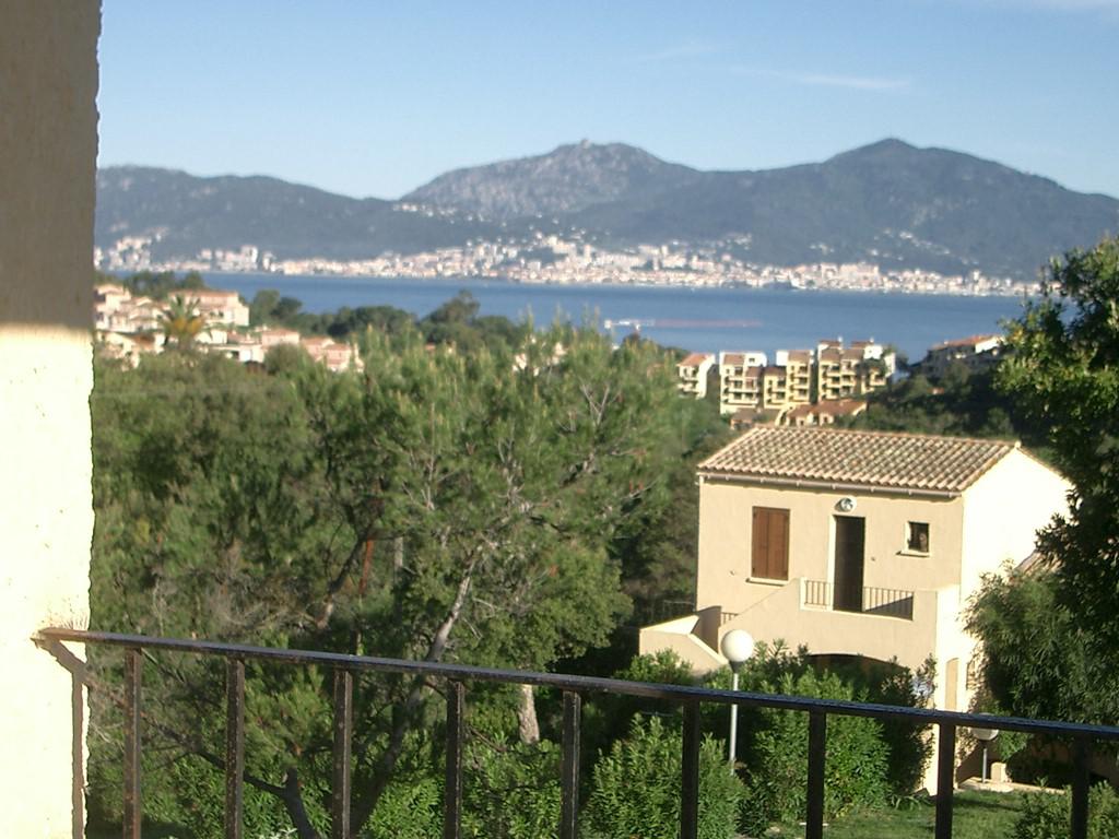 Location de vacances en appartement (avec piscine) 5 personnes à PORTICCIO (40)