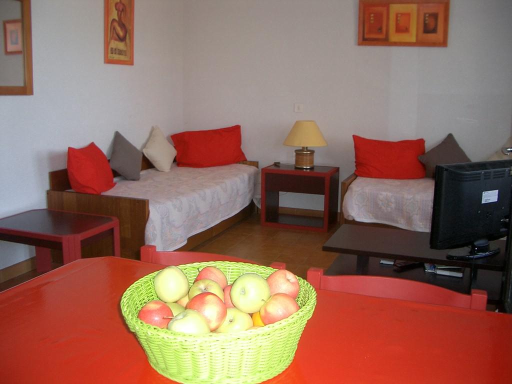 Location de vacances en appartement (avec piscine) 5 personnes à PORTICCIO (40)