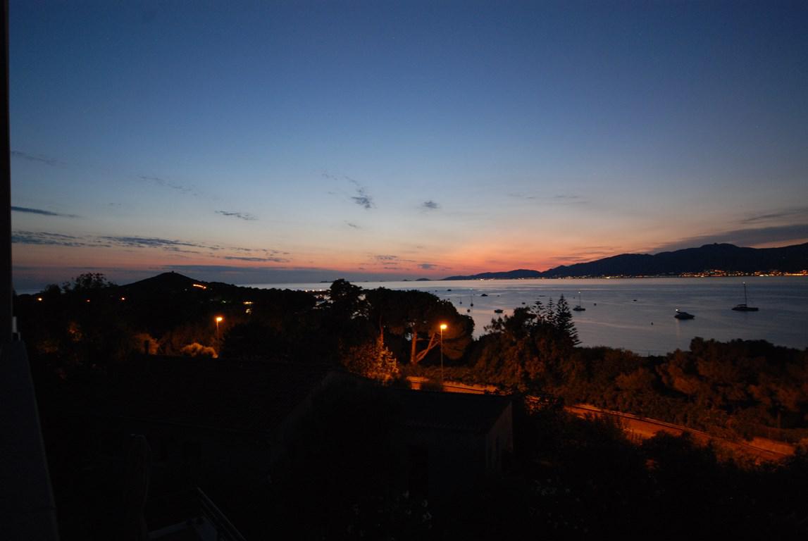 Location de vacances en appartement (avec piscine) 5 personnes à PIETROSELLA (40)