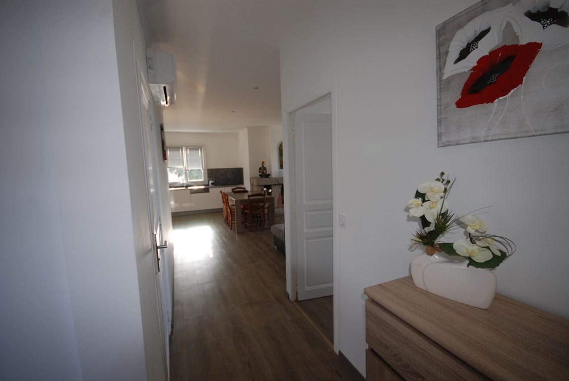 Location de vacances en appartement (avec piscine) 5 personnes à PIETROSELLA (40)