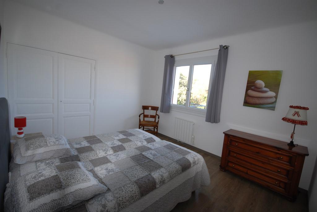 Location de vacances en appartement (avec piscine) 5 personnes à PIETROSELLA (40)