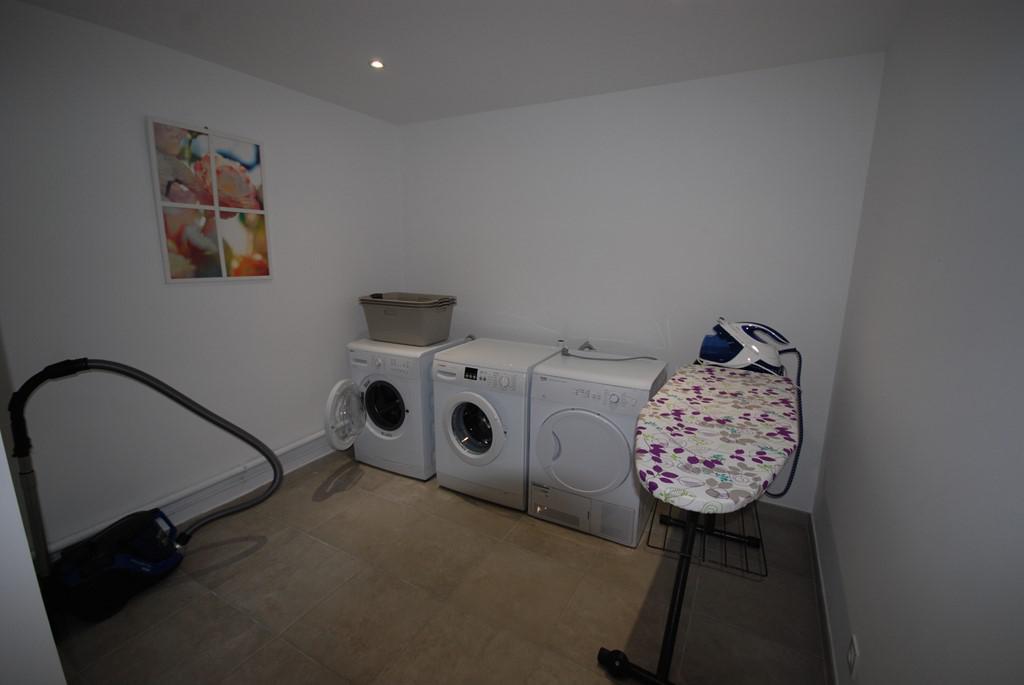 Location de vacances en appartement (avec piscine) 5 personnes à PIETROSELLA (40)