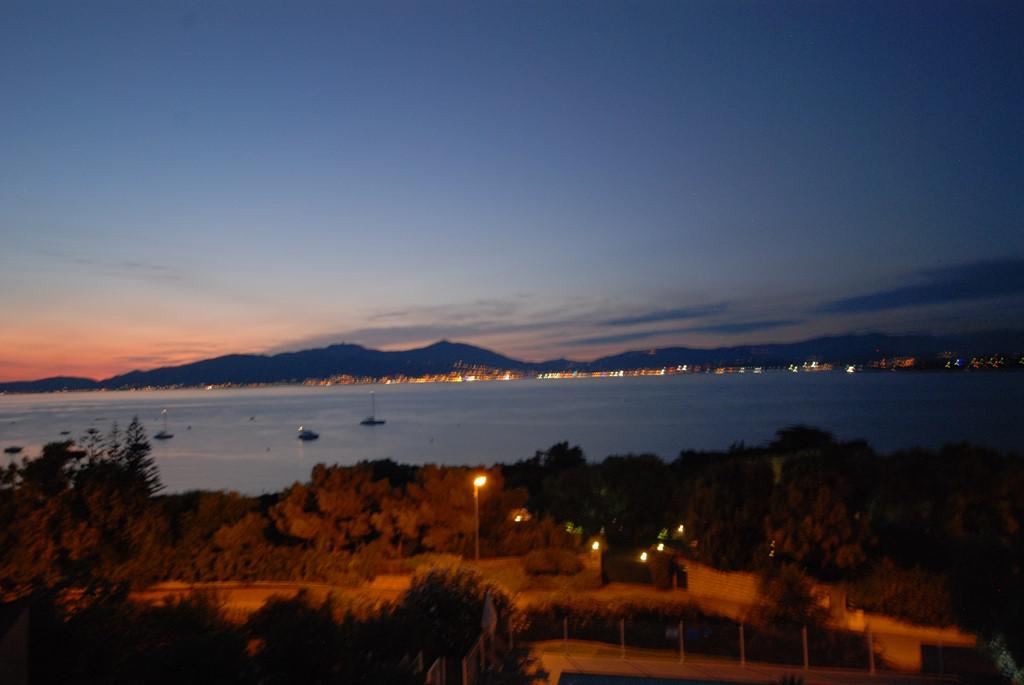 Location de vacances en appartement (avec piscine) 5 personnes à PIETROSELLA (40)
