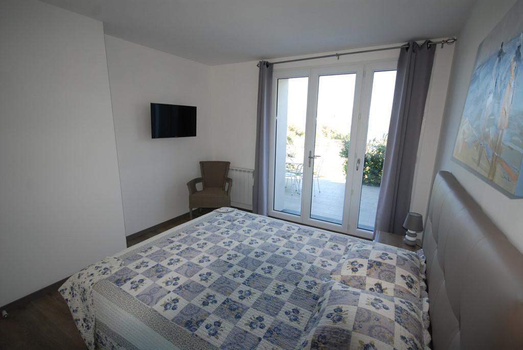 Location de vacances en appartement (avec piscine) 5 personnes à PIETROSELLA (40)