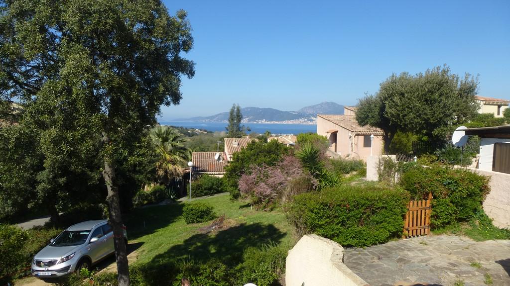 Location de vacances en maison (avec piscine) 6 personnes à PORTICCIO (40)
