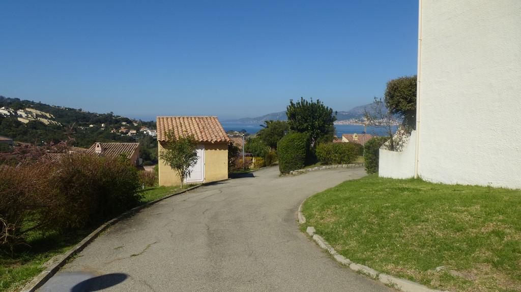 Location de vacances en maison (avec piscine) 6 personnes à PORTICCIO (40)