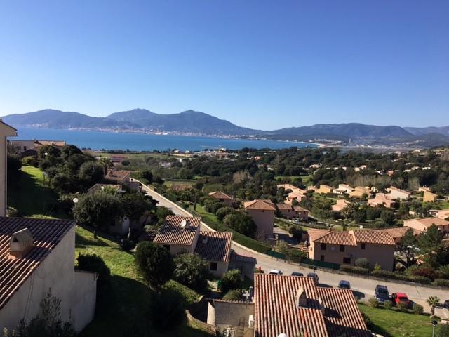 Location de vacances en appartement (avec piscine) 7 personnes à PORTICCIO (40)