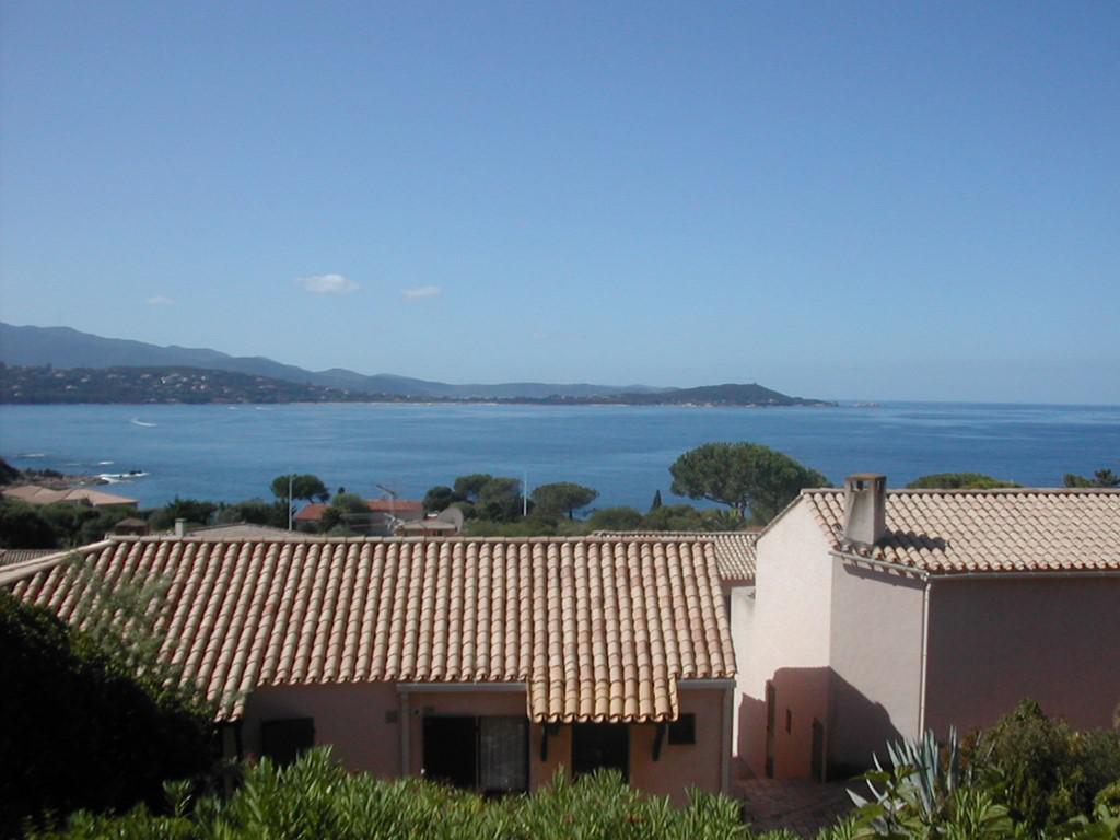 Location de vacances en maison mitoyenne (avec piscine) 6 personnes à PORTICCIO (40)