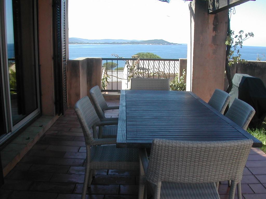 Location de vacances en maison mitoyenne (avec piscine) 6 personnes à PORTICCIO (40)