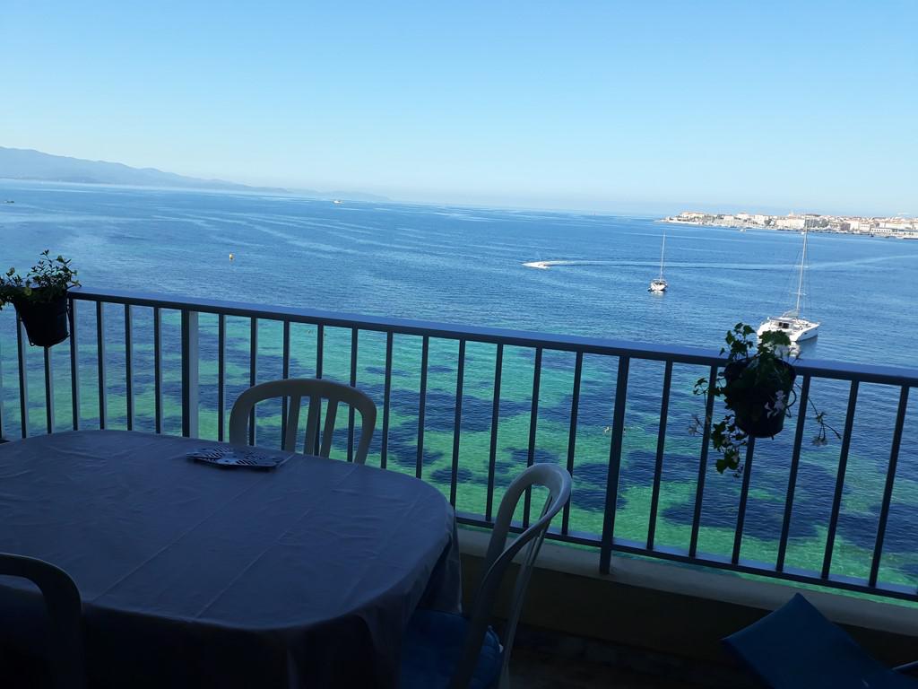 Location de vacances en appartement  3 personnes à AJACCIO (40)