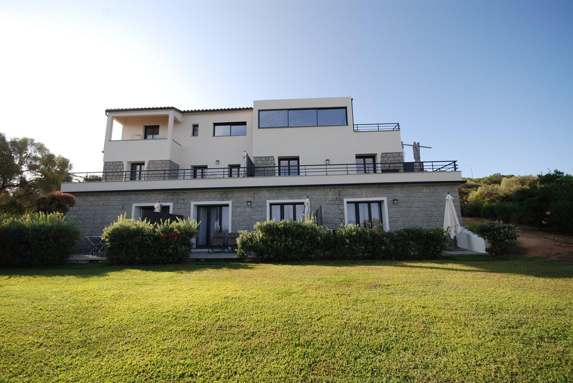 Location de vacances en appartement (avec piscine) 5 personnes à PIETROSELLA (40)