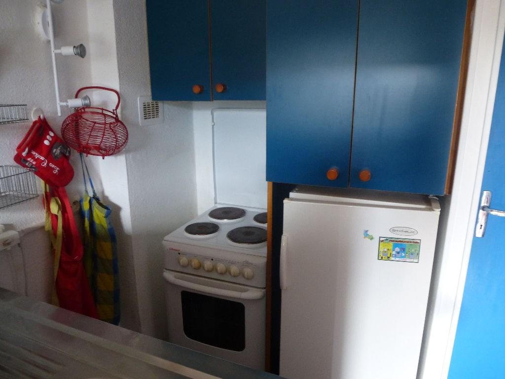 Location de vacances en appartement (avec piscine) 6 personnes à PORTICCIO (40)