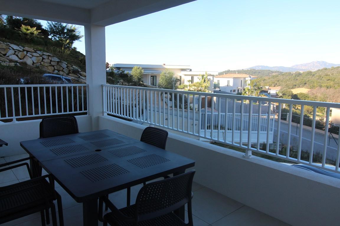 Location de vacances en appartement  6 personnes à PORTICCIO (40)