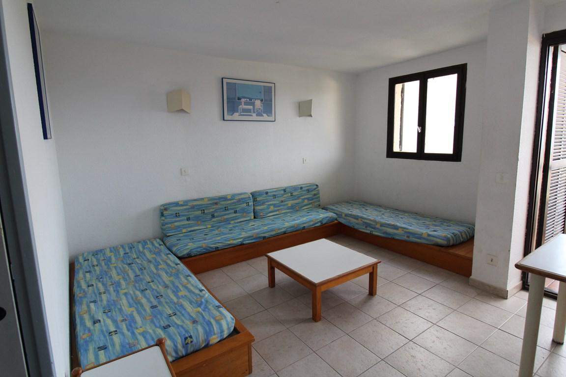 Location de vacances en appartement (avec piscine) 4 personnes à PORTICCIO (40)