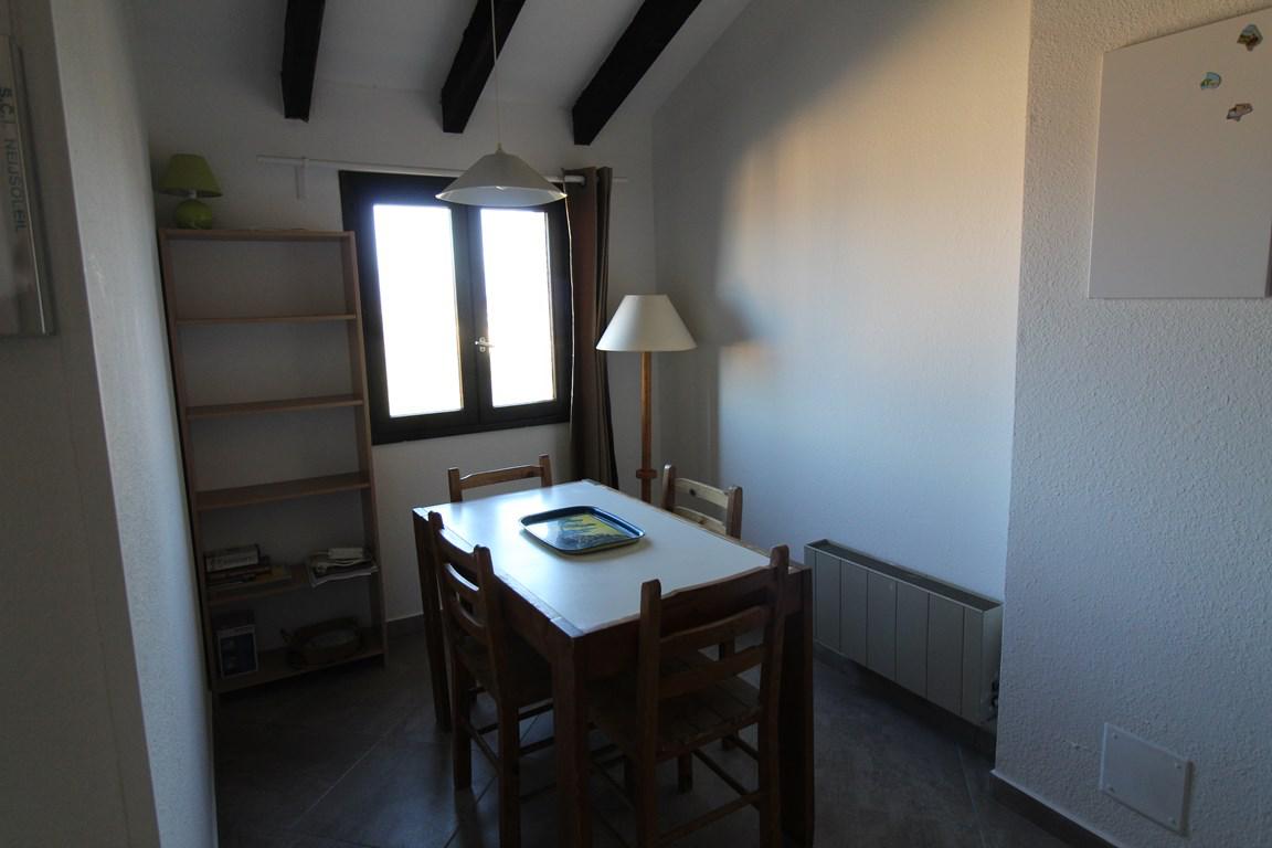 Location de vacances en appartement (avec piscine) 5 personnes à PORTICCIO (40)