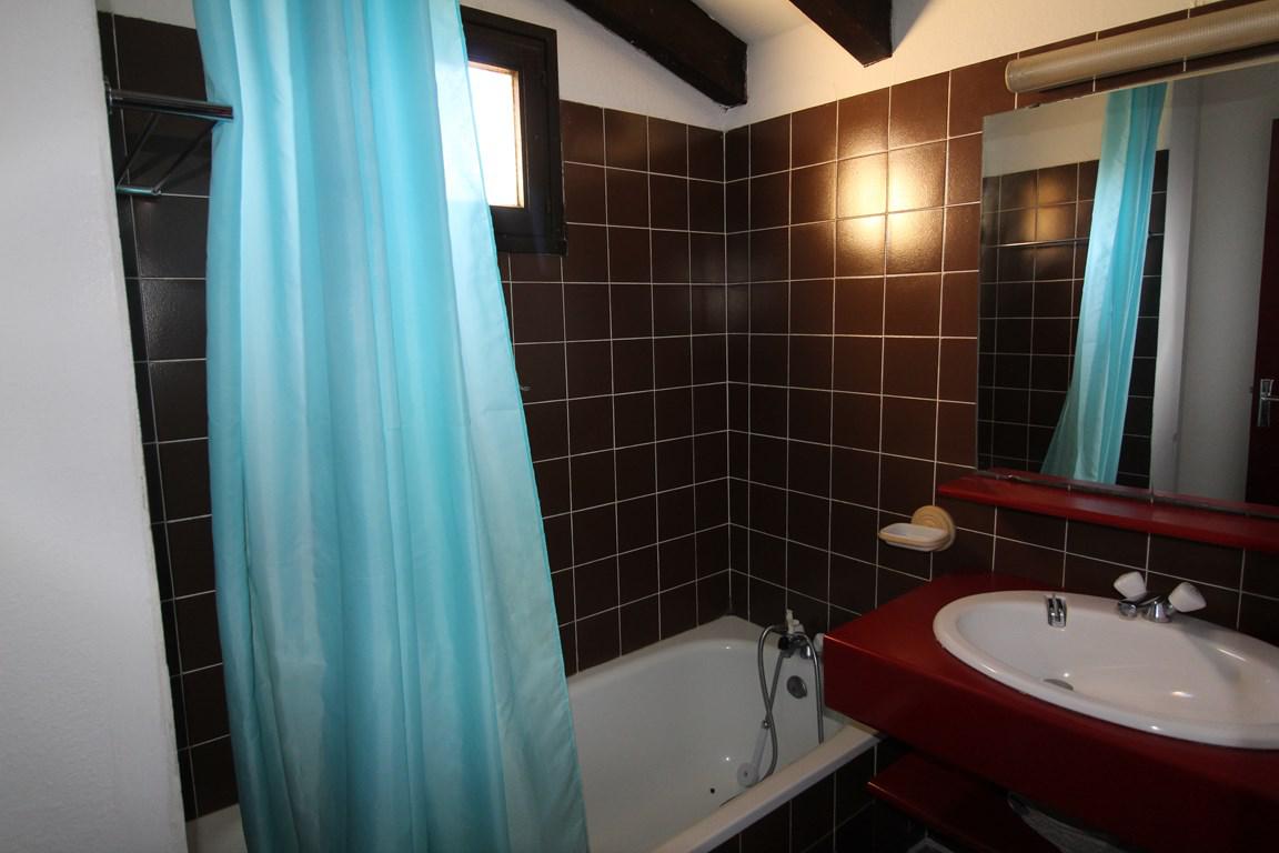 Location de vacances en appartement (avec piscine) 5 personnes à PORTICCIO (40)