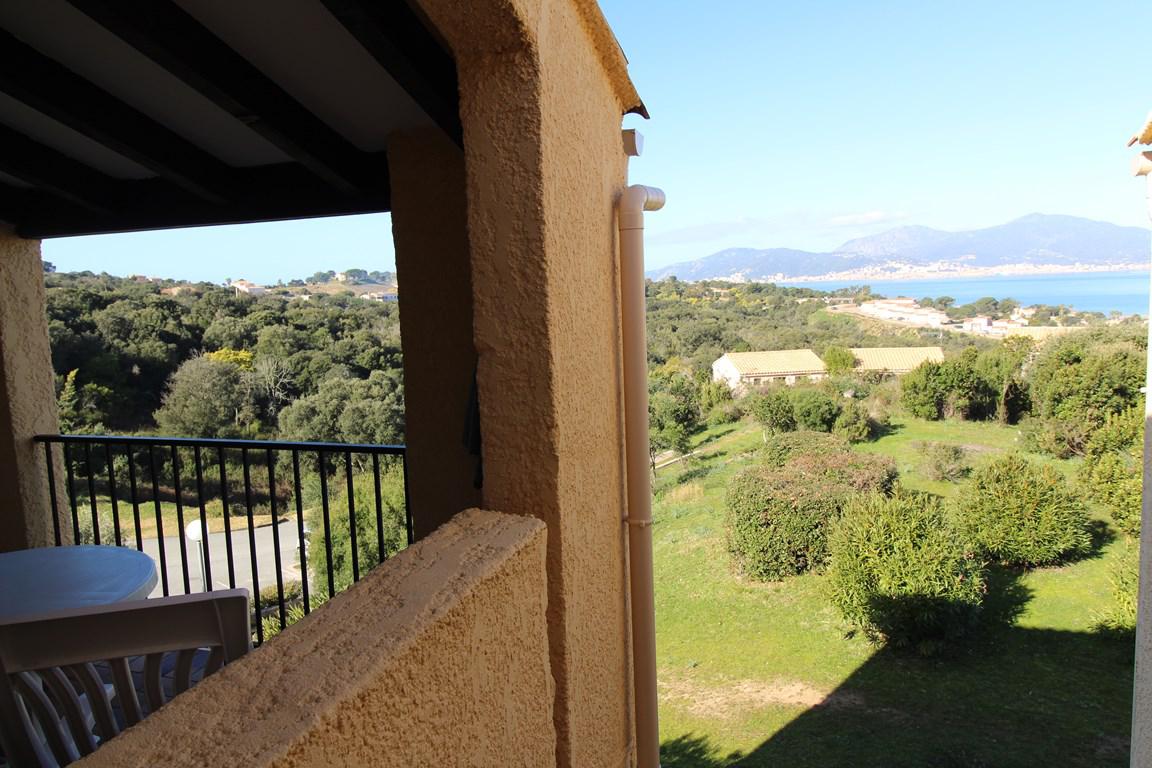 Location de vacances en appartement (avec piscine) 5 personnes à PORTICCIO (40)