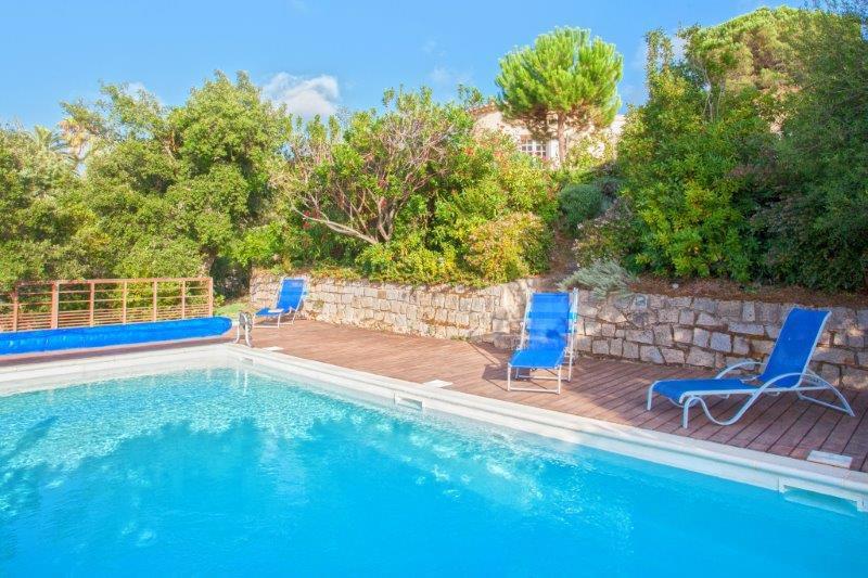 Location de vacances en maison (avec piscine) 10 personnes à PORTICCIO (40)
