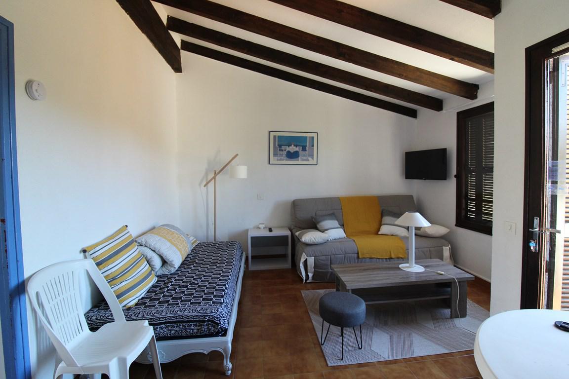 Location de vacances en appartement (avec piscine) 4 personnes à PORTICCIO (40)