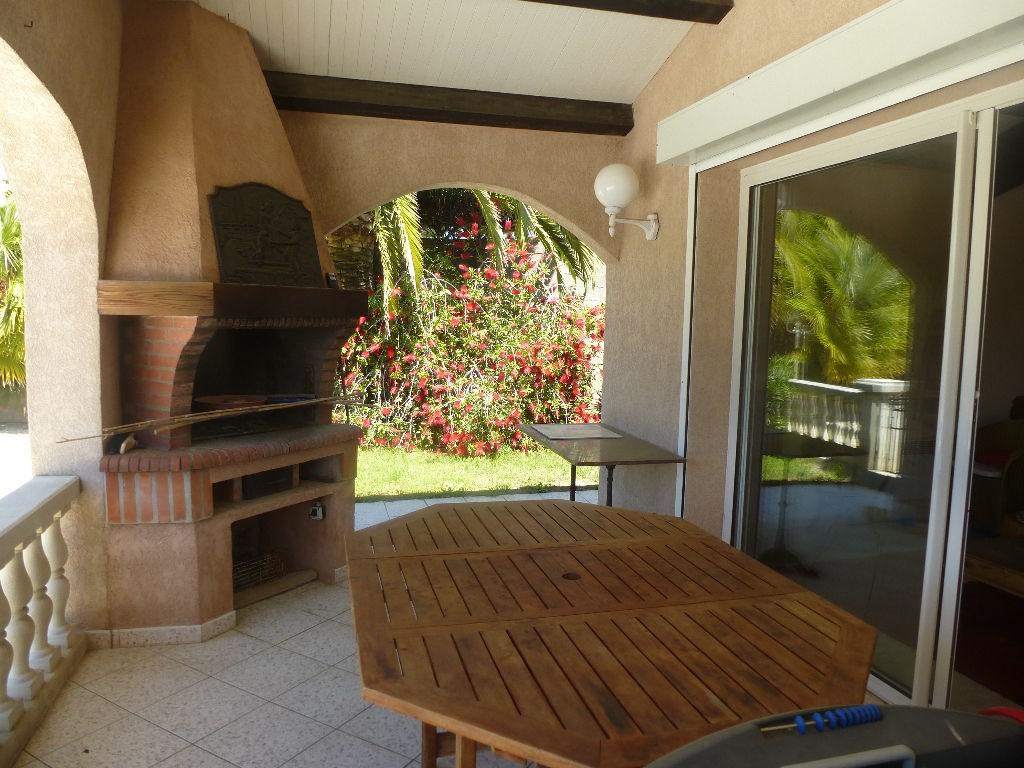 Location de vacances en maison (avec piscine) 12 personnes à PORTICCIO (40)