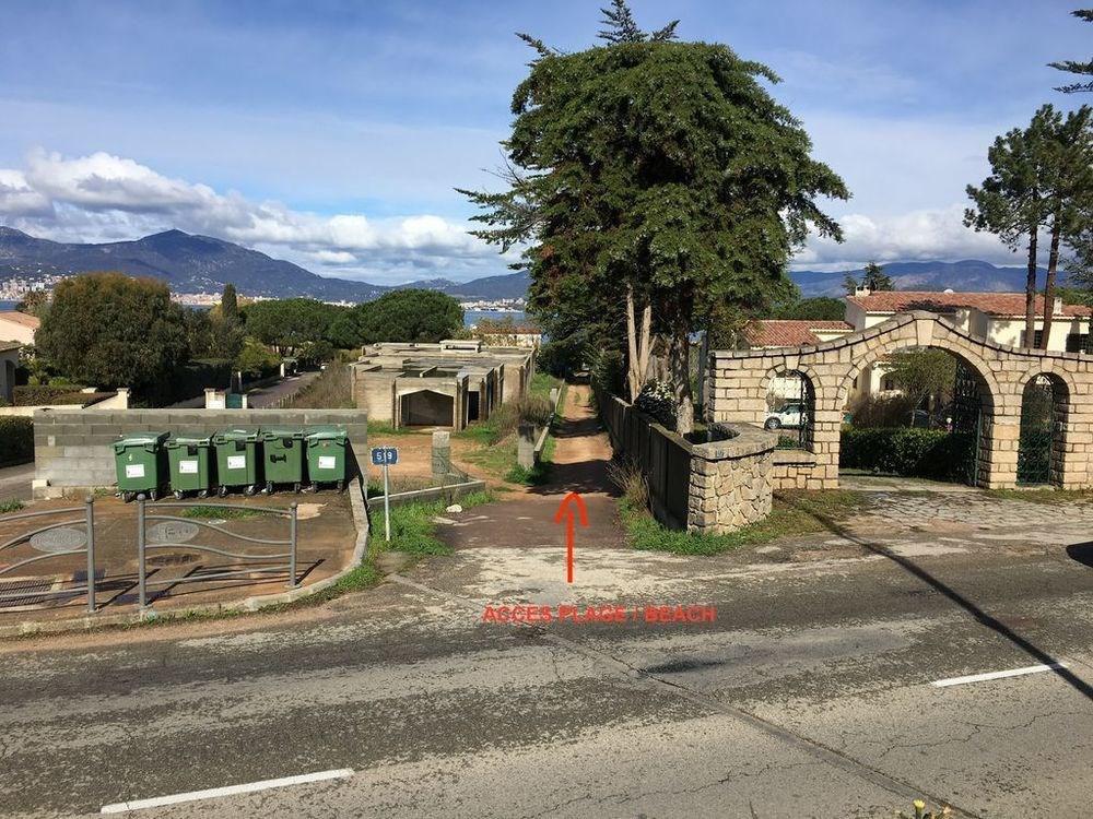 Location de vacances en appartement  2 personnes à PORTICCIO (40)