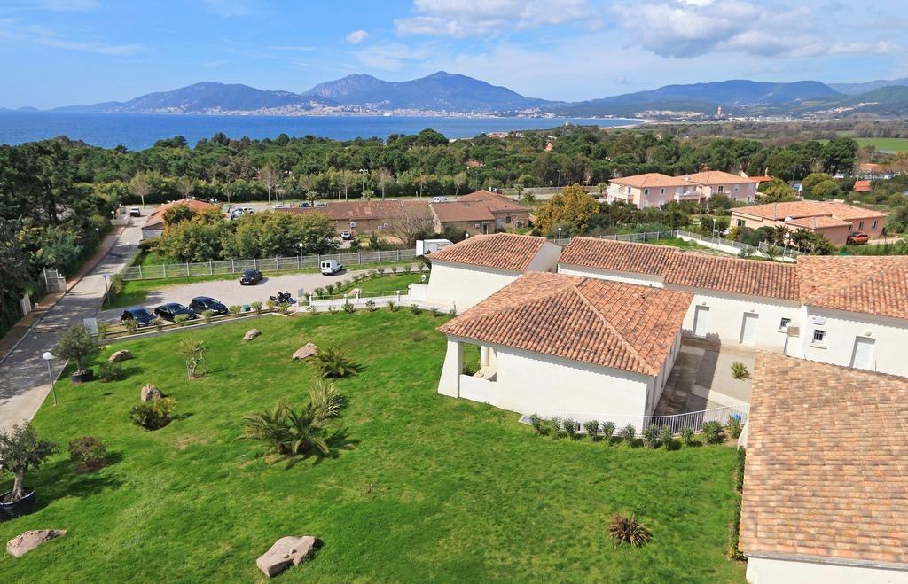 Location de vacances en appartement  4 personnes à PORTICCIO (40)