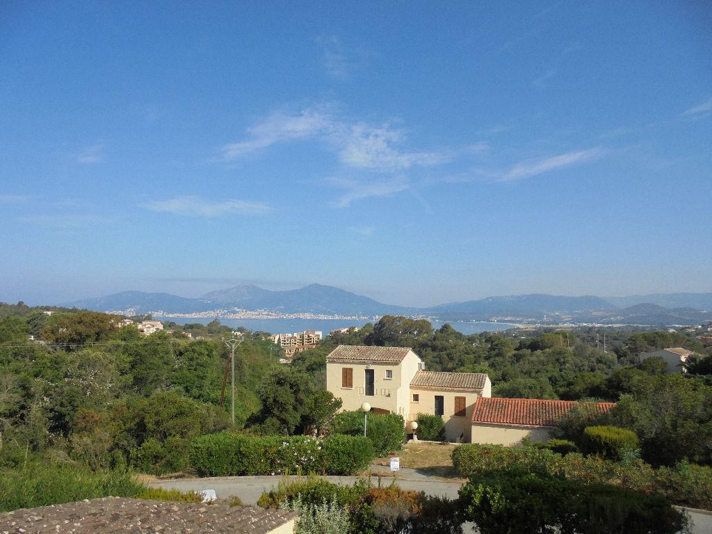 Location de vacances en appartement (avec piscine) 4 personnes à PORTICCIO (40)